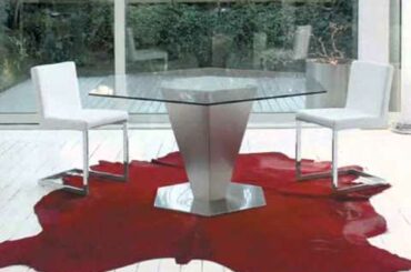 Spacify is dedicated to bringing you the finest in Italian Dining Tables and designer dining tables.