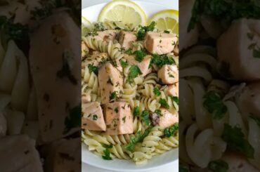 Salmon Pasta #shorts #trending #pasta #salmon #cooking #recipes #foodie #yummy #macaroni #dinner