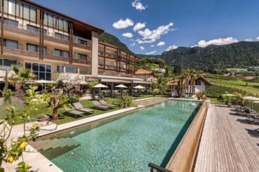 Hotel Eschenlohe, Schenna, Italy