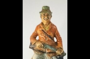 Vintage Casa Vento Vino Santo Italy “Bird Hunter & Dog” Wine Decanter