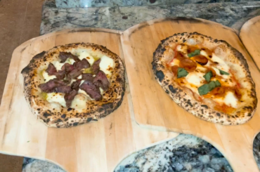 Waygu & Stilton, Pepperoni, marguerite w/Anchovies & Prosciutto arugula… 00 48h 61f sourdough 62%h 900+ F