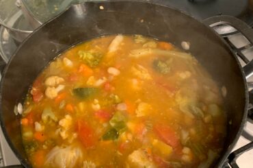 Just made some homemade Minestrone, smells so amazing!