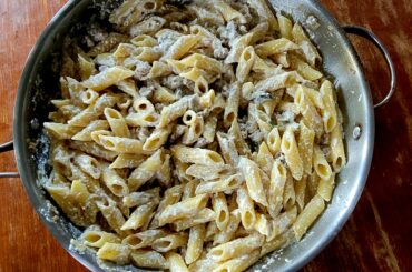 I made Penne Alla Norcina for the first time, used fresh local ricotta from a farm and Monograno Penne Lisce. Oh my god, how is this dish not more popular!!