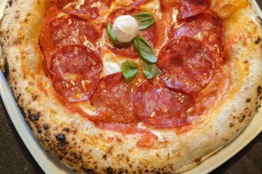 Double fermented salami pizza 😃