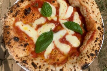 Red and Yellow, first post ! Caputo Nuvola first try