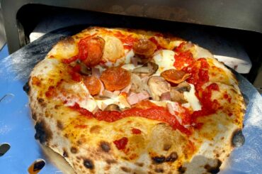 This turned out pretty good for off the shelf bread flour. Had to use gold medal bread flour for this. Fermented at 55f for 24 hours and 96 hours CT.