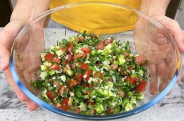 This Italian style tomato and cucumber salad will make your day!