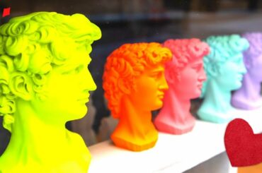 Italy travel channel: Surprising Rome souvenirs #shorts