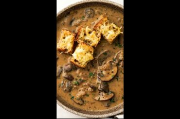 Hungarian-Inspired Creamy Mushroom Soup