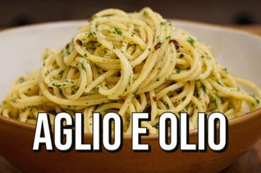 Spaghetti Aglio E Olio | Garlic And Oil Pasta Recipe