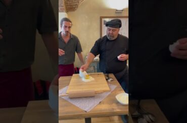 How to make fresh pasta from scratch - Cooking Class in Florence, Italy at Enoteca Vigna Nuova
