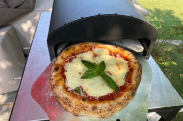 My lunchtime Margarita pizza