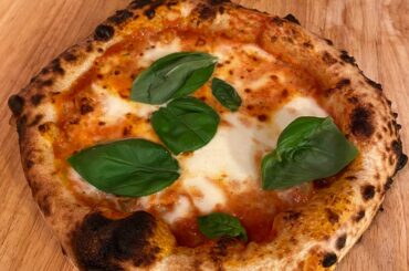 Third go ‘round on my new 16” Ooni Koda