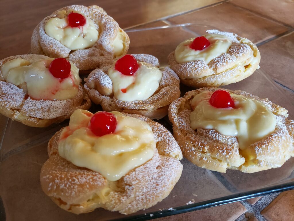 My first batch of Zeppoles...yum!!