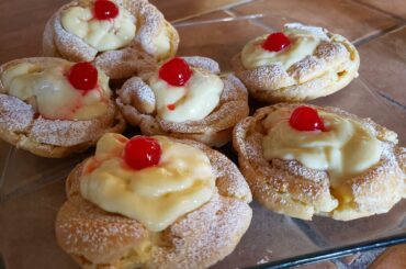 My first batch of Zeppoles...yum!!