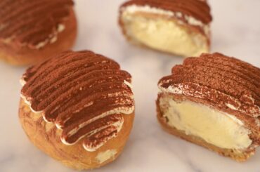 Tiramisu bread. Super soft coffee bread with Tiramisu filling melt in your mouth.