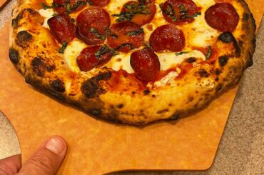 How wide do you make your cornicione?