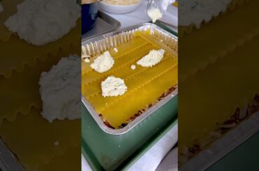 THE BEST LASAGNA RECIPE #shorts #lasagna #cooking