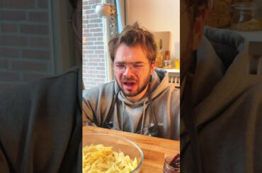 Rating Sweden's Christmas Dish (Jannson's Temptation)