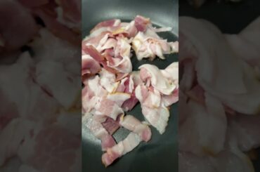 The Best Pizza in a Frying Pan.  10 min.   How to cook.  Adam  Cooks & Eat.