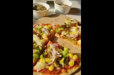 #019 Yummy Homemade pizza, instant pizza sauce recipe #shorts  @MomNMe