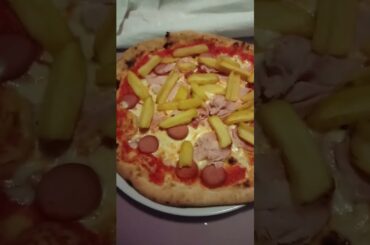 #pizza #italianfood #cocacola