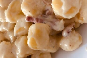 Gnocchi, gorgonzola, speck 😛Happy Sunday 😀