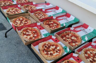 Neapolitan Pizza Party