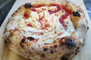 Margherita with a little chilli in the sauce.