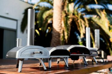 Conflicting information from Ooni for basic pizza dough recipe?