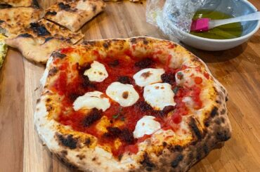 Had the chance to try out my friend’s wood fired pizza oven