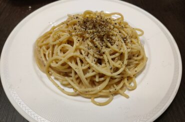 Cacio a pepe