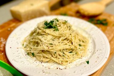 Aglio e Olio with fresh spaghetti