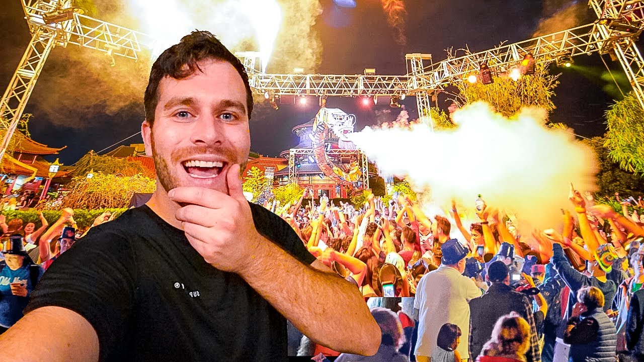 The BIGGEST Party Inside Disney World | New Years Eve: I HAVEN'T Seen Disney Like This In YEARS The BIGGEST Party Inside Disney World | New Years Eve: I HAVEN'T Seen Disney Like This In YEARS