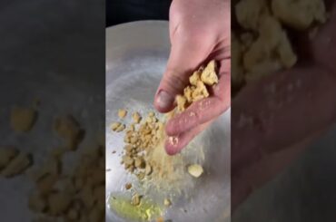 BROCCOLI TARALLI ORIGINAL WINTER RECIPE ITALIAN LIVE COOKING CHEF DELICIOUS MEAL HEALBE SLOW FOOD