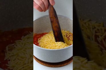 What’s cooking today? One pot tomato and garlic orzo! | #tlcindia #orzo #shorts