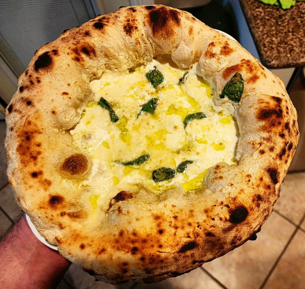 80% hydration, 100% naturlally leavened