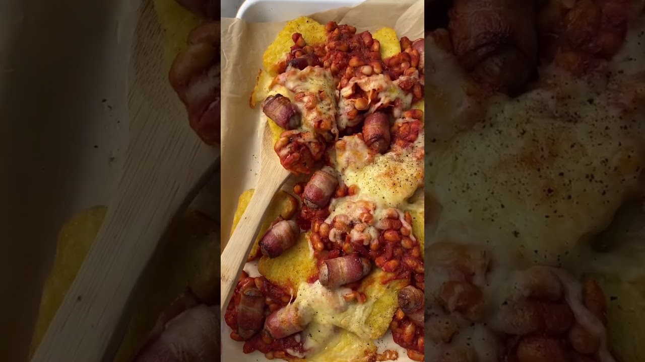 British Sausage Recipes for Breakfast. Recipes with hash browns and bacon. Loaded hash browns. British Sausage Recipes for Breakfast. Recipes with hash browns and bacon. Loaded hash browns.