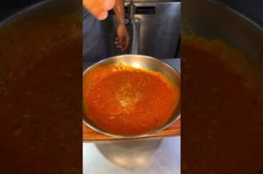 !! SPAGHETTI. MEATBALLS!!! #shorts #italian #italianfood #meatballs cooking