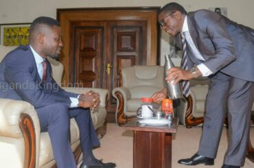 OKUWA BOBI WINE OBUTWA! KYAYI MAYIGA GWEYAWADE KYAGULANYI YABADEMU OBUTWA