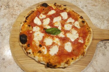 Margherita from the stone.