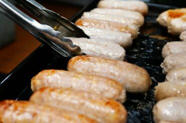 American Food - The BEST Italian Sausage, Meatball, and Chicken Cutlet Sandwiches Nonnas 1977 NYC