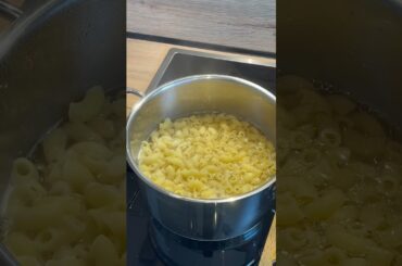 Unbelievable simple Mac & Cheese Recipe You Won't Believe! #shorts