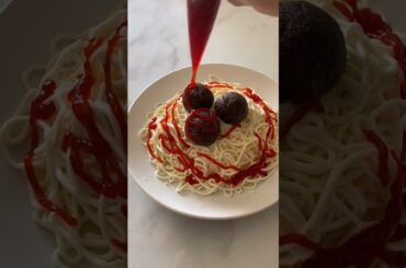 I made spaghetti and meatballs cupcakes for April Fool’s Day