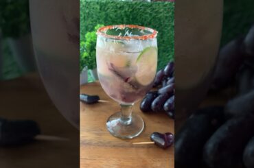 Black Grapes Mojito / Fizzy grape drink / Refreshing Summer drinks / Grape Mojito #shorts #viral