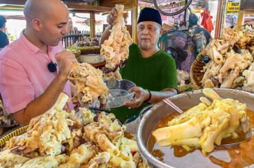 INSANE Indonesian street food - MONSTER SIZE BEEF TROTTERS +  Street food in Tangerang, Indonesia