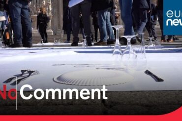 Shop and restaurant owners in Italy protest coronavirus restrictions