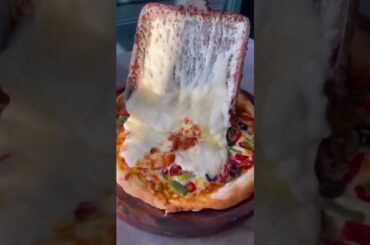 cheese pull pizza || #shortfeed #like #trending #streetfoodindia #share #shorts #short
