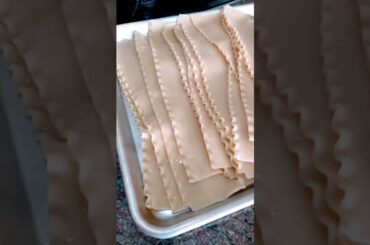 Mom’s (the best) lasagna #food #eats #delicious #shorts #yummy #recipe #learn #dinner