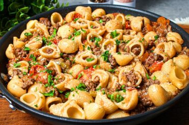 Das Lieblingsrezept meines Mannes! Pasta mit Hackfleisch! Einfach und unglaublich lecker!